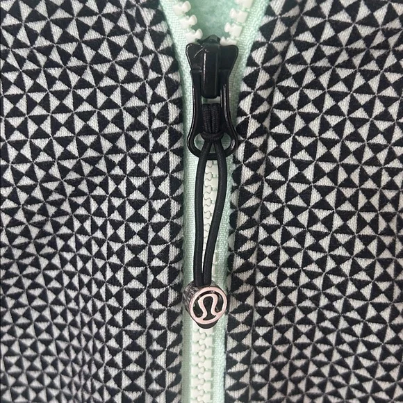 LULULEMON Scuba Hoodie Cotton Fleece Zip Jacket Mint Green Black Size 8 - Picture 8 of 16